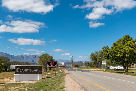 CLANWILLIAM, SOUTH AFRICA, AUGUST 22, 2018: The entrance to Clanwilliam in the Western Cape Province. Signs are visibleのeditorial素材