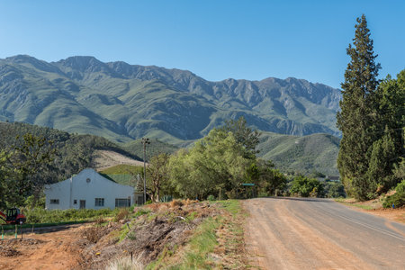 ROBERTSON, SOUTH AFRICA - APRIL 8, 2021: Landscape on the De Hoop road near Robertson in the Western Cape Province. A house is visibleのeditorial素材