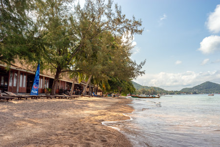 Koh Tao Island, Thailand - March 20, 2023: Tropical picturesque sandy empty Sairee Beach. Exotic landscape of best travel destinations for tourism and vacations in asiaのeditorial素材