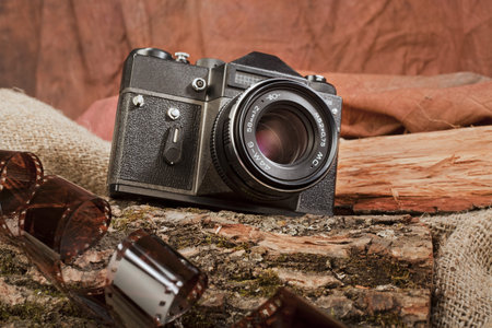 fotocamera, production of the Soviet Union early eighties, on the background of wood