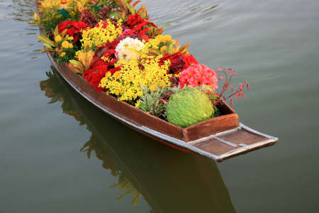 floating market in thailandの写真素材