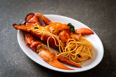 lobster spaghetti with shrimp eggの写真素材