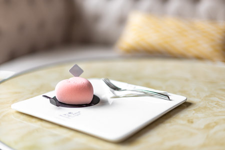 Exquisite Western cakes and desserts are on a white plateの写真素材