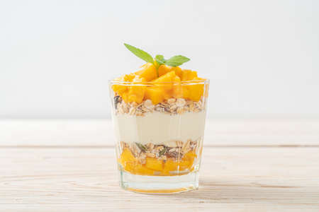 mango yogurt with granolaの写真素材