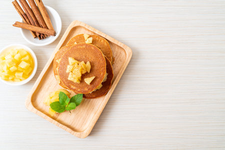 apple pancake or apple crepe