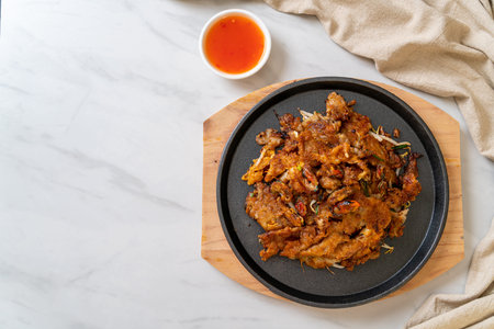 Crispy Fried Mussel Pancakeの写真素材