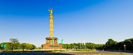 landscape panorama with victory column in berlin, germanyのeditorial素材