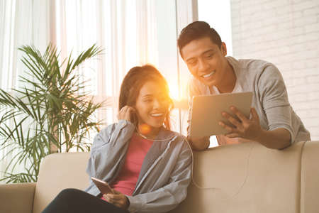 Listen to thisの写真素材