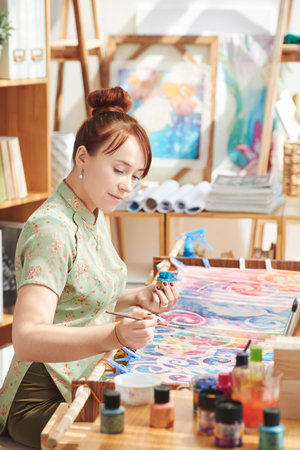 Painting on silk