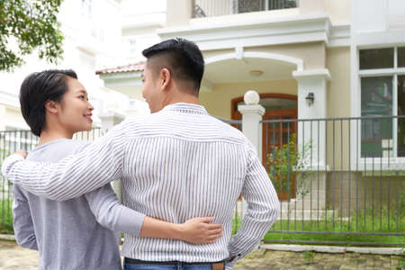 Couple choosing houseの写真素材