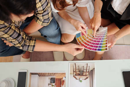 Meeting with interior designerの写真素材