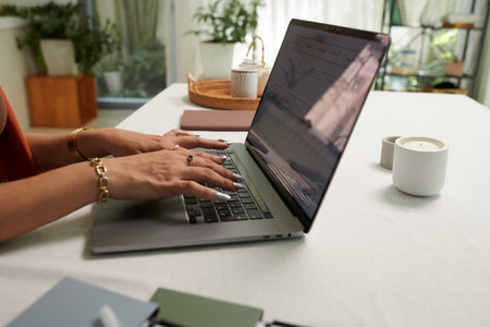 Product director commenting mobile app wireframe her received form ui designerの写真素材