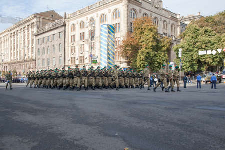 Kiev, Ukraine - 24 aug 2014. Military parade for the Ukrainian Independence Dayのeditorial素材