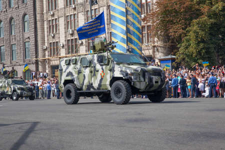Kiev, Ukraine - 24 aug 2014. Military parade for the Ukrainian Independence Dayのeditorial素材