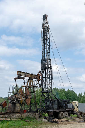 Mobile oil rig truck drilling the oil well