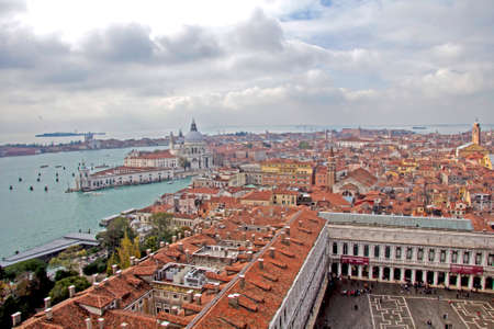 venice, italy, italy, gondolas, sea, saint marc, alleysのeditorial素材