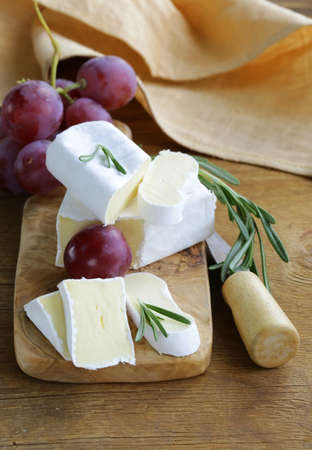 soft cheese with a white mold   brie, camembert 