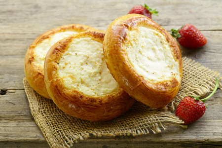 round buns with curd cream (cheesecake)の写真素材
