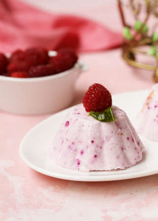 raspberry souffle cake with fresh berries