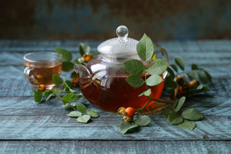 organic berries rosehip tea for healthの写真素材