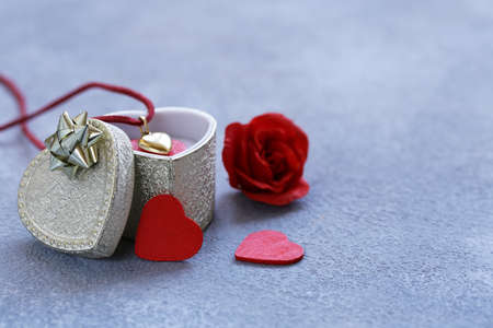 gold heart pendant gift for Valentine's Dayの写真素材