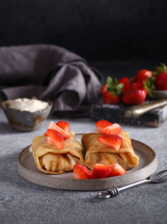 dessert pancakes stuffed with berries