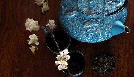 traditional tea ceremony teapot on the tableの写真素材