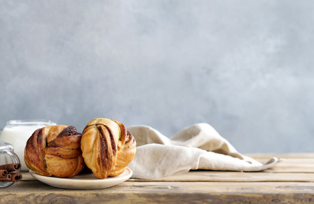 cinnamon buns, traditional Swedish bakingの写真素材