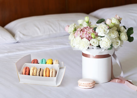 delightful bouquet of white and pink colors in a gift boxの写真素材