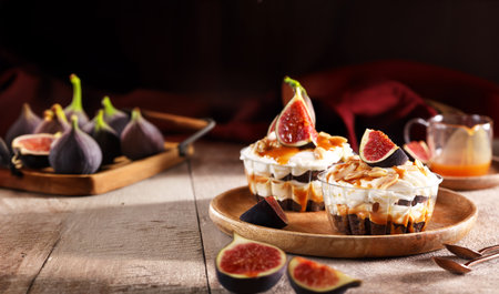 dessert trifle with fresh berries in a glassの写真素材