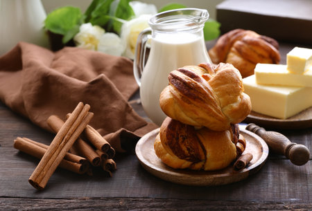homemade cinnamon rolls for dessert and treatの写真素材