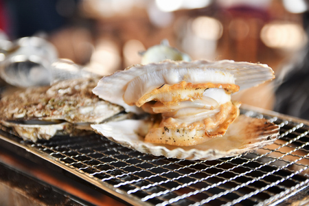 Barbecued scallops