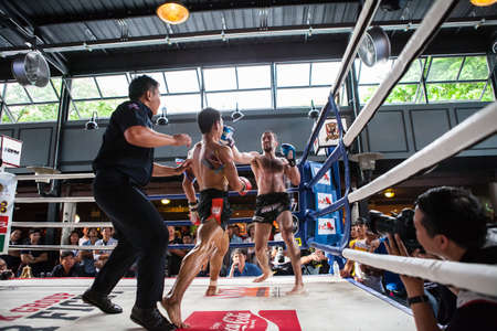 CHIANGMAI , THAILAND - JUN 18 2016: Unidentified players in Muaythai " Warmup PK group Super Fight"のeditorial素材