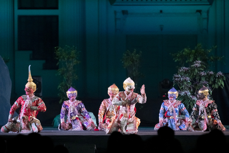 CHIANG MAI, THAILAND - JAN 26, 2019 : Thailand Dancing in masked perform a Thai classic masked ballet ( Khon ), unidentified actors are showing in the traditional Thai dancing at Three Kings Monument Chiang Mai Thailand.のeditorial素材