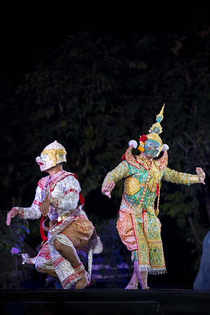 CHIANG MAI, THAILAND - JAN 26, 2019 : Thailand Dancing in masked perform a Thai classic masked ballet ( Khon ), unidentified actors are showing in the traditional Thai dancing at Three Kings Monument.のeditorial素材