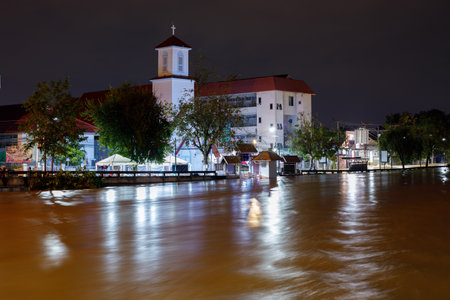CHIANGMAI , THAILAND - OCT 06 2024 : Chiang Mai city flooded as Ping River overflowsのeditorial素材