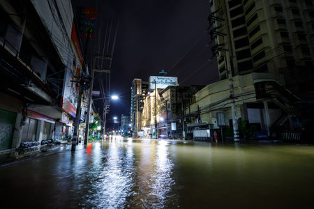 CHIANGMAI , THAILAND - OCT 04 2024 : Chiang Mai city flooded as Ping River overflowsのeditorial素材