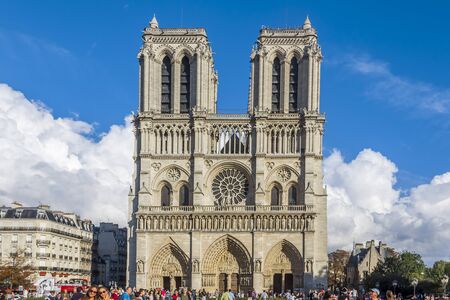 Paris, France - September 4, 2011  tourists outside the Notre Dame cathedral churchのeditorial素材