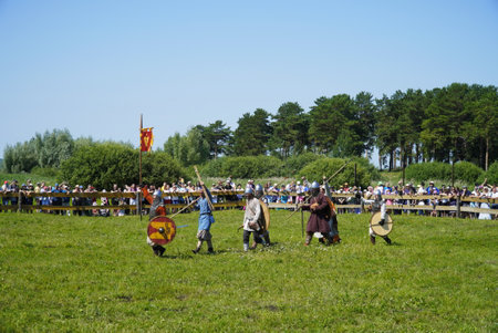 Ulyanovsk, Russia - July 16, 2022: historical Festival (The Great Volga Way). historical reconstruction. ancient people. Middle Ages. Reconstruction of ancient battles and everyday life.のeditorial素材