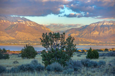 Scenic Utah Valley with lake mountain and sky viewの写真素材