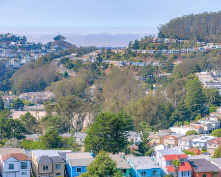 Rows of houses at the bay area in San Francisco, Californiaの写真素材