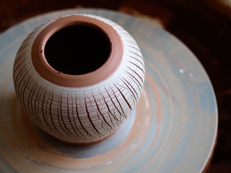 production process of pottery.の写真素材