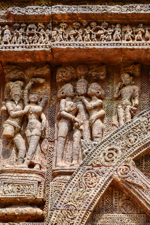 Erotic structure on the walls of temple while traveling to the world heritage site Konarka temple of Orisha, India, near Puri, 11th February 2020. Traveling for refreshing mind and soul along with fun and enjoyment.のeditorial素材