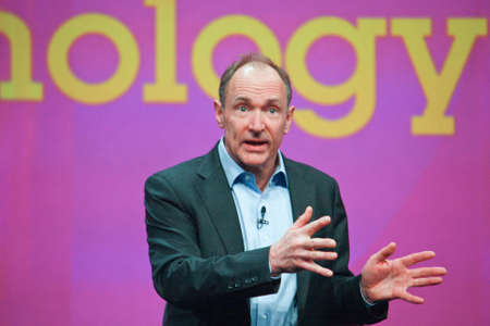 ORLANDO, FLORIDA â JANUARY 18, 2012: Inventor and founder of World Wide Web Sir Tim Berners-Lee delivers an address to IBM Lotusphere 2012 conference on January 18, 2012. He  speaks about social Webのeditorial素材
