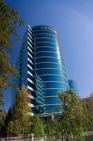 REDWOOD CITY, CA, USA - SEPT 24, 2008: The Oracle Headquarters located in Redwood City, CA, USA on Sept 24, 2008. Oracle is a multinational hardware and software technology corporationのeditorial素材