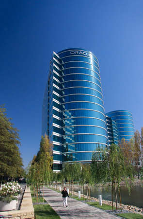 REDWOOD CITY, CA, USA - SEPT 24, 2008: The Oracle Headquarters located in Redwood City, CA, USA on Sept 24, 2008. Oracle is a multinational hardware and software technology corporationのeditorial素材