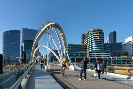 Melbourne, Australia - December 4: Seafarers bridge in South Melbourne on December 4, 2018 in Melbourne, Australia.のeditorial素材
