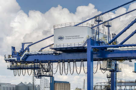 Dar es Salaam, Tanzania - February 21: Cargo crane of the container terminal in port of Dar es Salaam on February 21, 2018 in Dar es Salaam, Tanzania.のeditorial素材