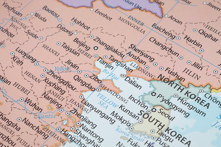 Macro photo of Bohai Sea Gulf region in china with country borders and most important citiesの写真素材