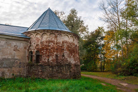 Pushkin, Leningrad district, Russia - September 27, 2015: Tower and wall of the architectural complex called "Fedorovskiy gorodok". It is currently the Patriarchal metochion.のeditorial素材
